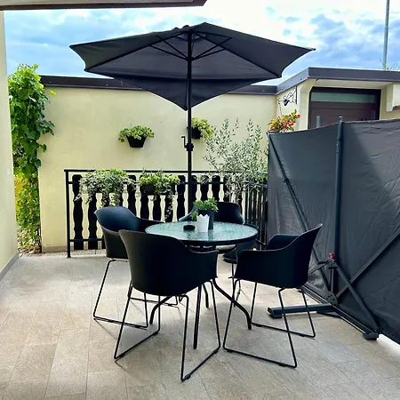 Sara Apartment