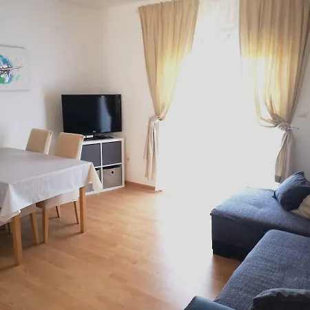 Sara Apartment
