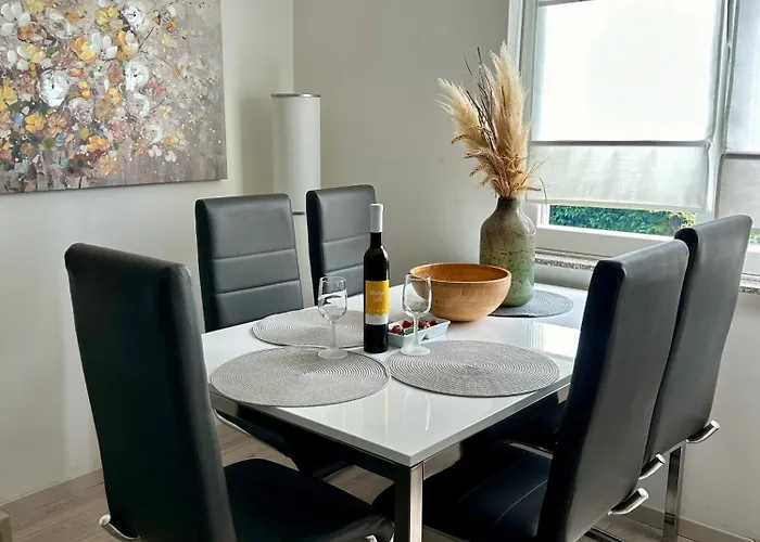 Apartamento Sara *