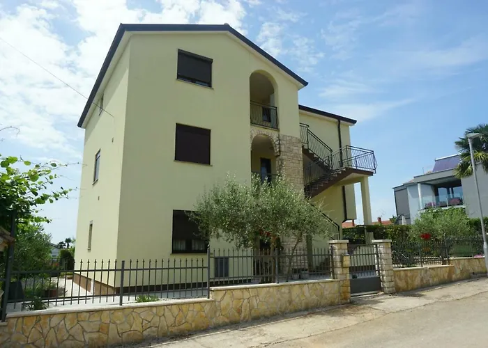 Sara Apartamento Novigrad Istria