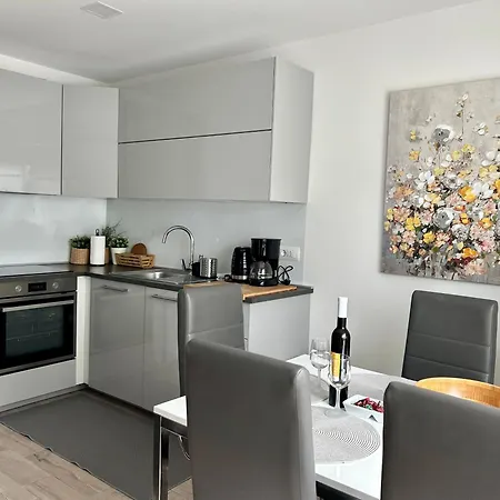Sara Appartement *
