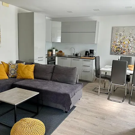 Apartment Sara